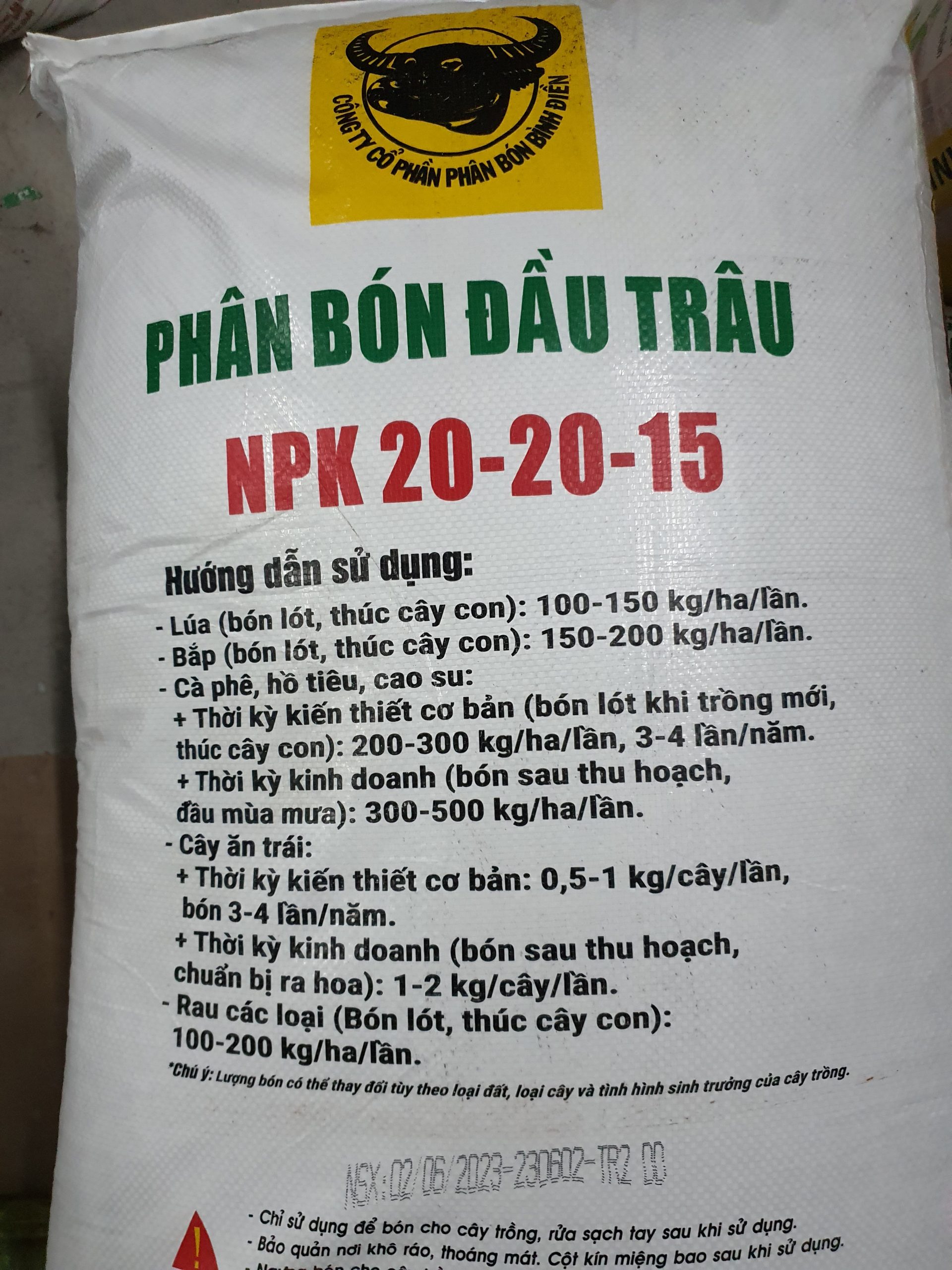 Phân bón đầu trâu NPK 20-20-15