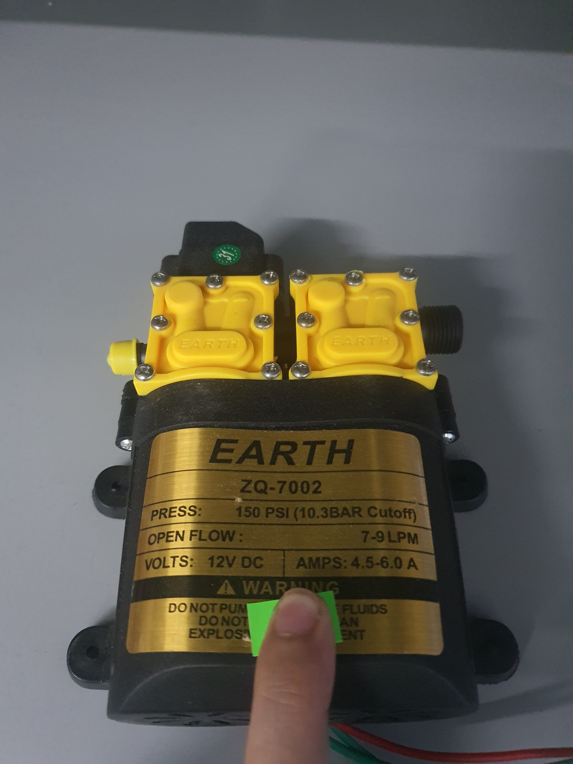 Mô tơ đôi có vỏ