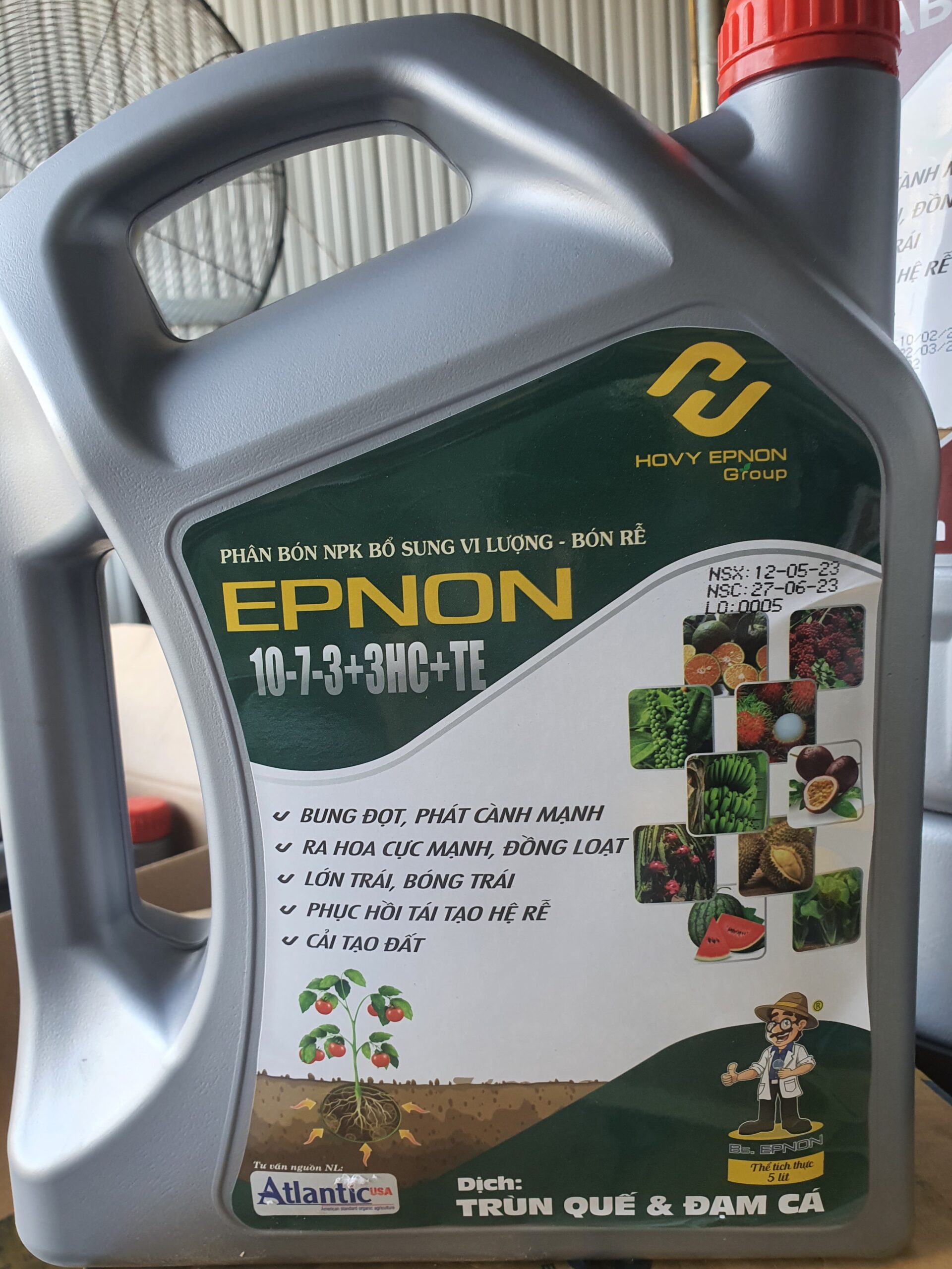 Phân bón NPK 5L Epnon 10-7-3+3HC+TE